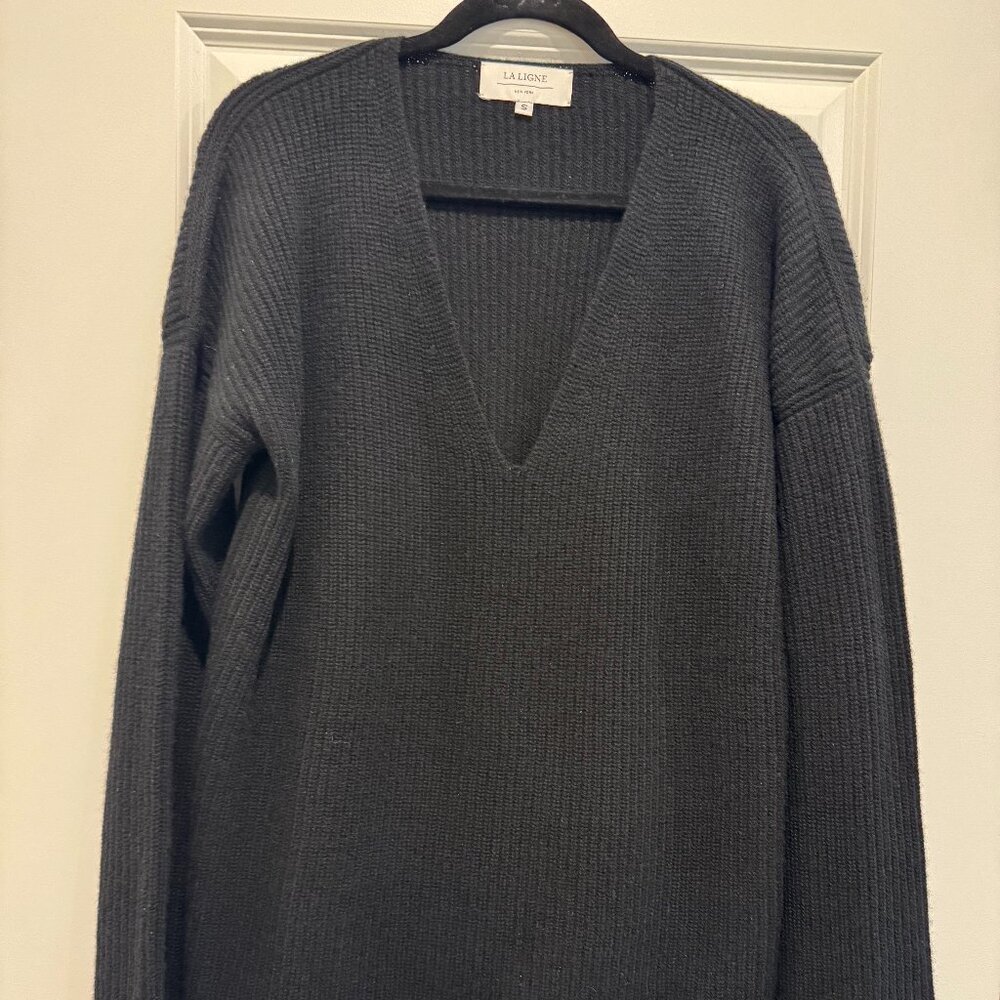 La Ligne Black Cashmere Toujours V-neck Pullover Sweater